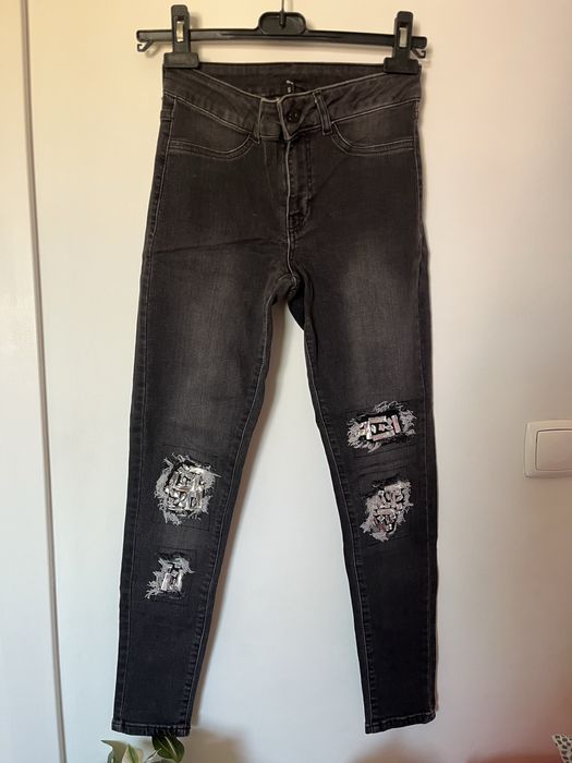 Calças pretas da calzedonia