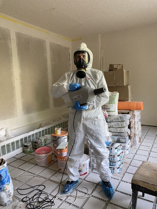 Професійне знищення тарганів блох клопів щурів мишей