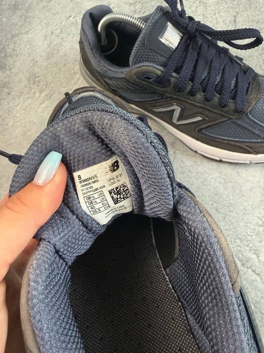 Кросівки New balance 990 v5