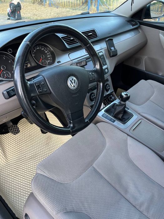 Volkswagen passat B6 2008