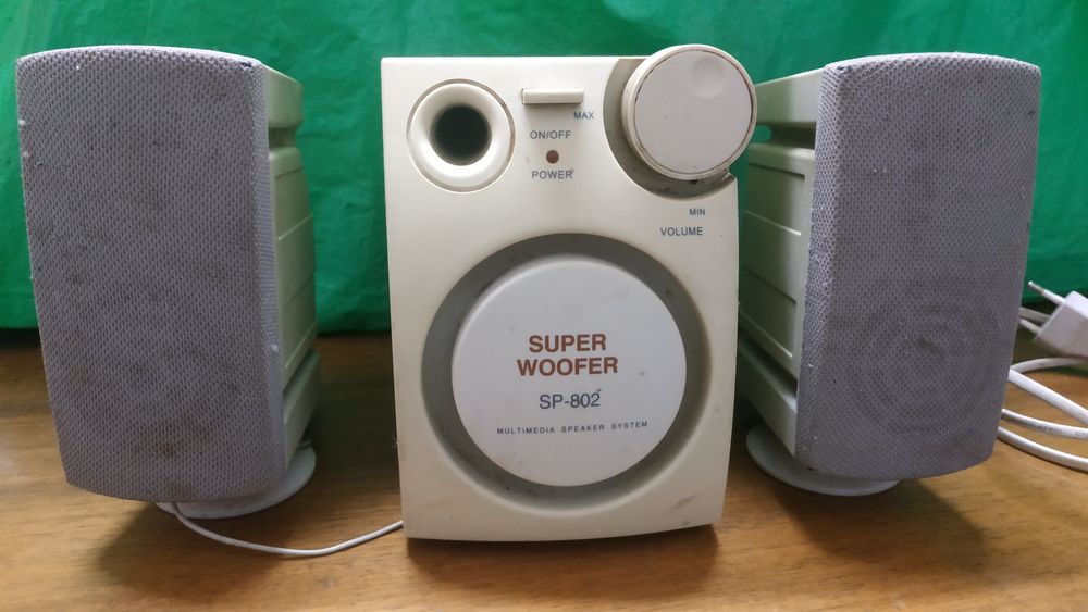 Продам саббвуфер с колонками