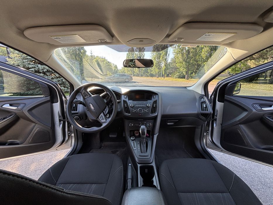 Ford Focus 2017 VIN 1FADP3K23HL225283 фото оголошення 7 з 21