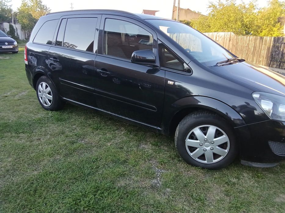 Opel Zafira 7osobowa oplacona