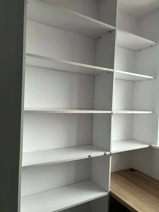 komplety mebli/półki/szafki