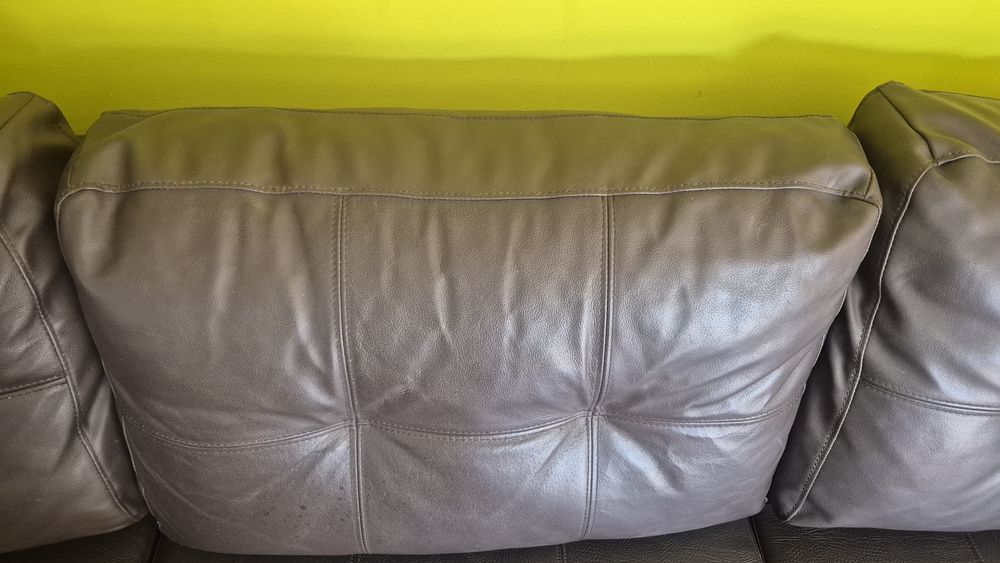 Sofá com chaise longue
