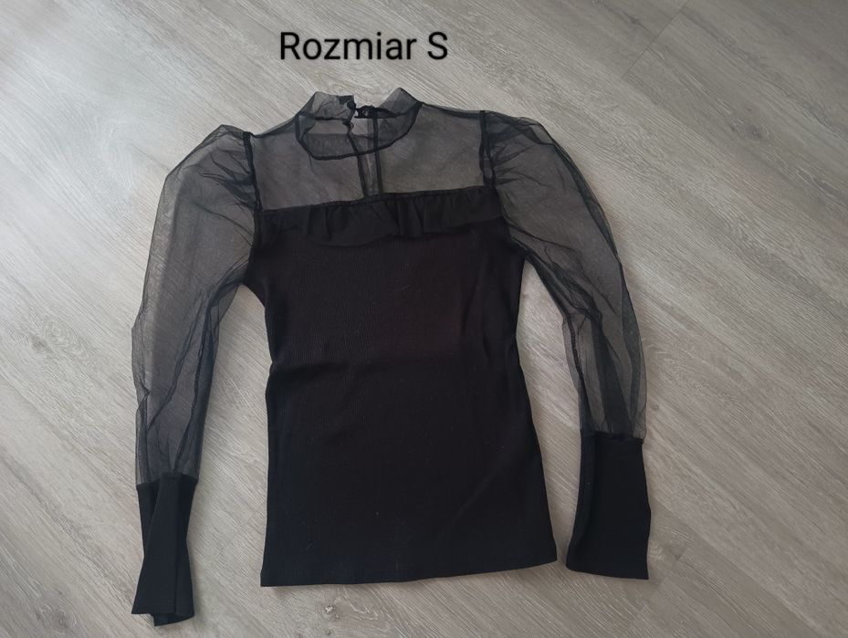 Bluzki i sweterki