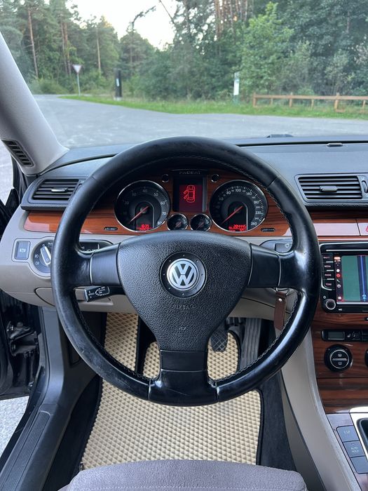 Volkswagen Passat B6 2.0 FSI, механіка, 2006 рік