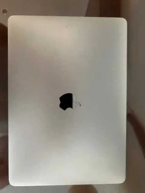 MacBook Air 13" (2018) - 8GB RAM + Acessórios