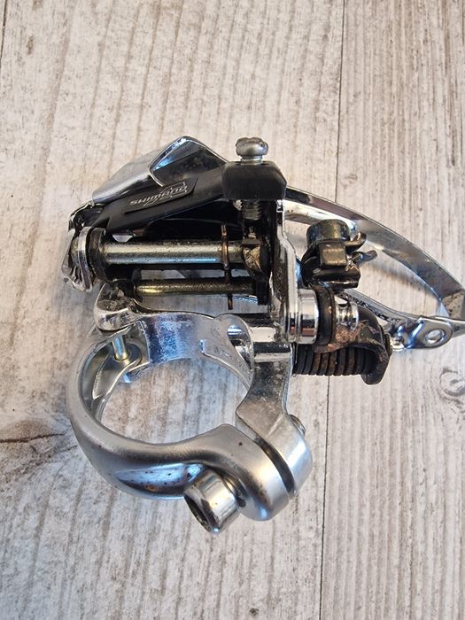 Przerzutka przednia Shimano A Japan