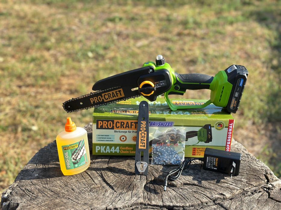 Аккумуляторная пила бесщеточная ProCraft PKA44 (Комплект на выбор)