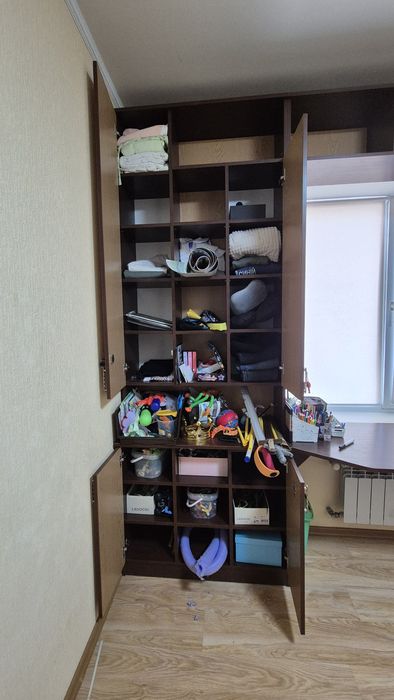 Шафа/Стілаж/Стінка  з письмовим столом