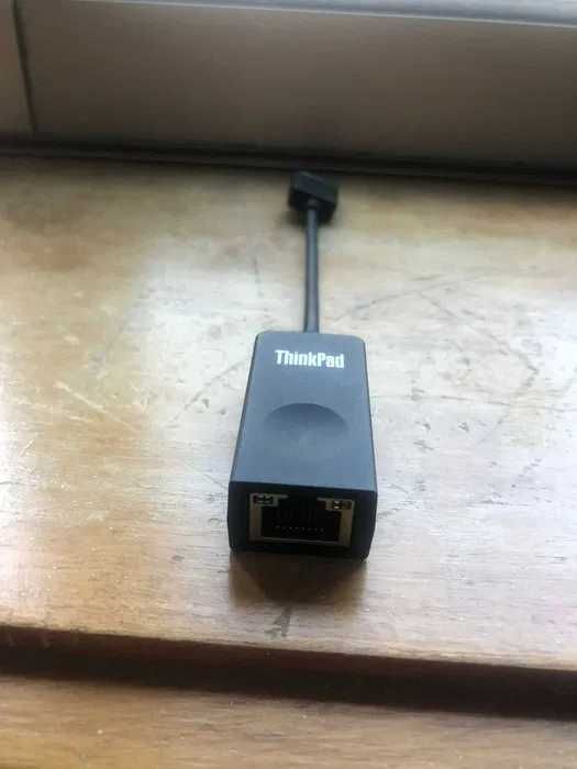 2 Cabo rede ThinkPad Ethernet Gen 2, mais Adaptador Lenovo vga e hdmi