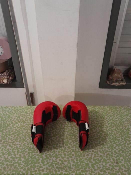 Vendo Luvas de Karate muito bonitas como novas