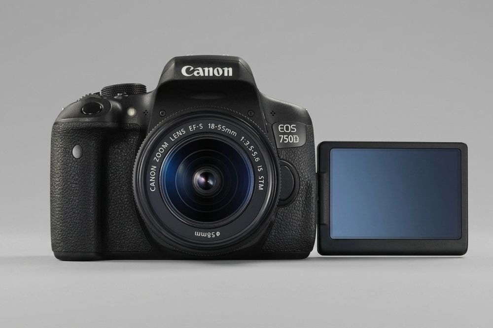 Canon 750D kit completo