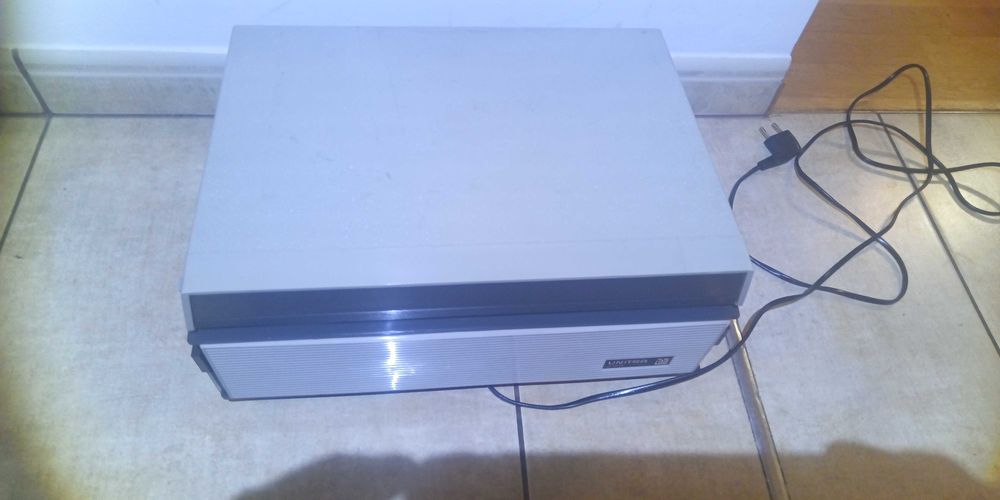 Sprzedam magnetofon Unitra ZK 140T + mikrofon Tesla