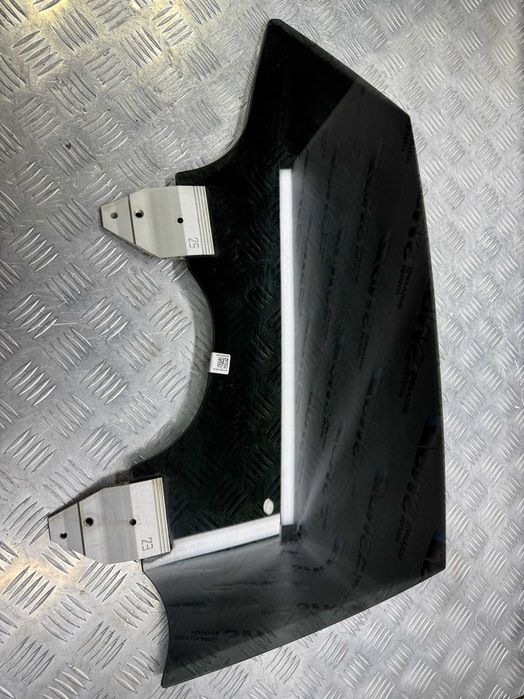 Стекло двери задней правой AUDI e-tron GT 9J1845026E