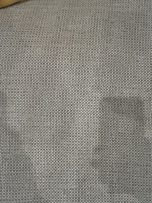 Sofá bege com chaise longue