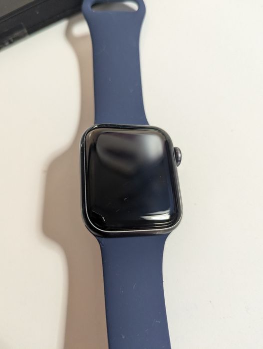 МАГАЗИН Все працює акб 88% Apple Watch se 40 mm Space Gray