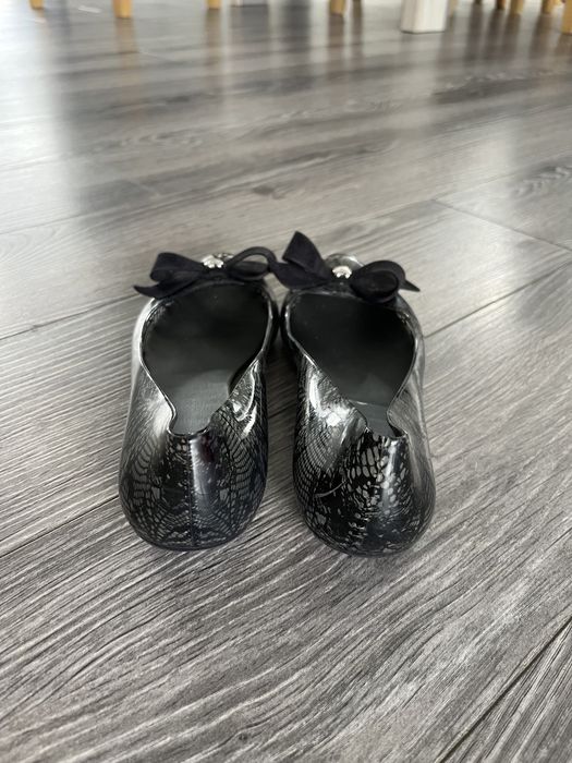Baletki Melissa  Rozmiar 35/36 Całkowita Długość wkładki 22 cm