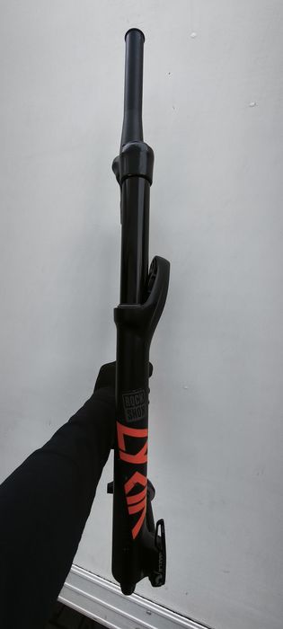 Rock Shox Lyric select 27.5 160mm ходу