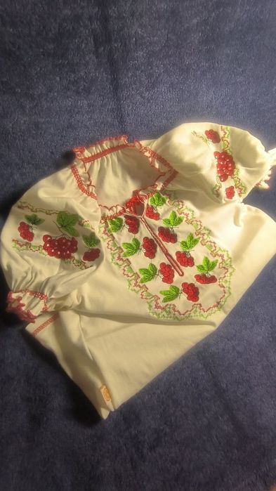 Дуже гарна вишиванка