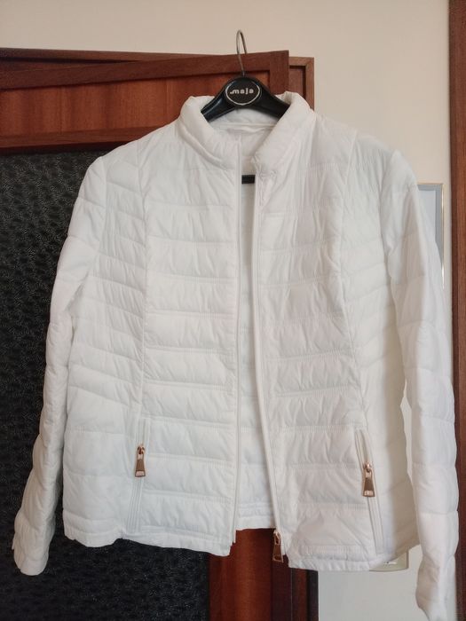 Casaco acolchoado branco como novo
