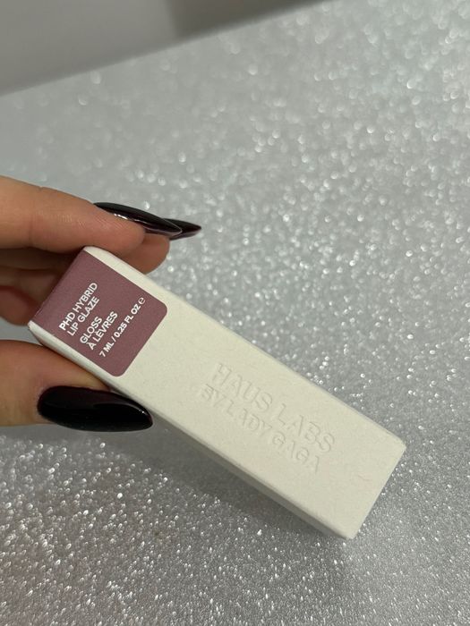 Pomadka błyszczyk Haus of Labs by lady Gaga nowy sephora
