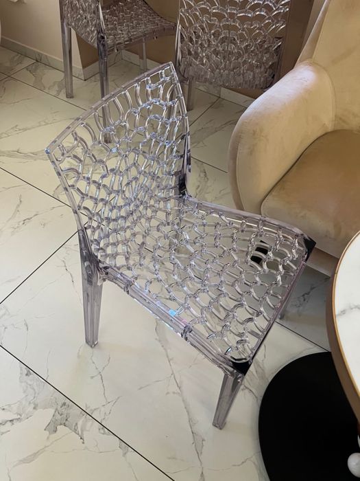 Необычные стулья