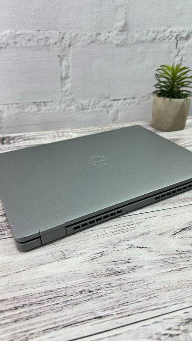 Ноутбук 13.3" Dell Latitude 5320 i5-1145G7 16Gb RAM 256Gb NVMe FullHD