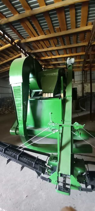 ОВС-25 очисник вороху самопересувний