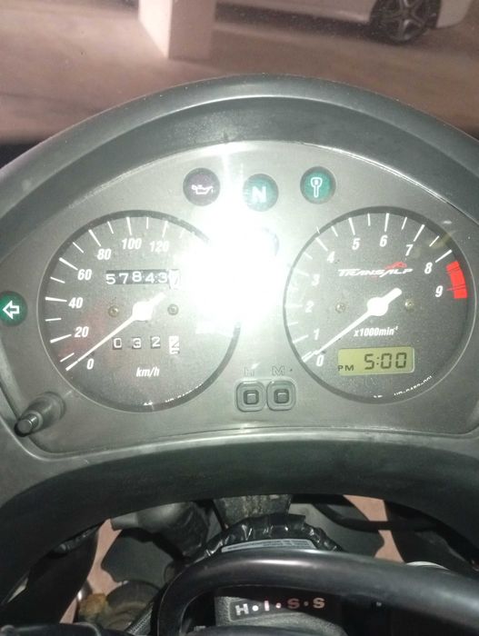 Honda Transalp 650 em muito bom estado