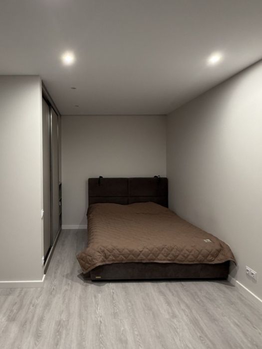 Сдам в аренду 1кв. с евроремонтом, м. Индустриальная