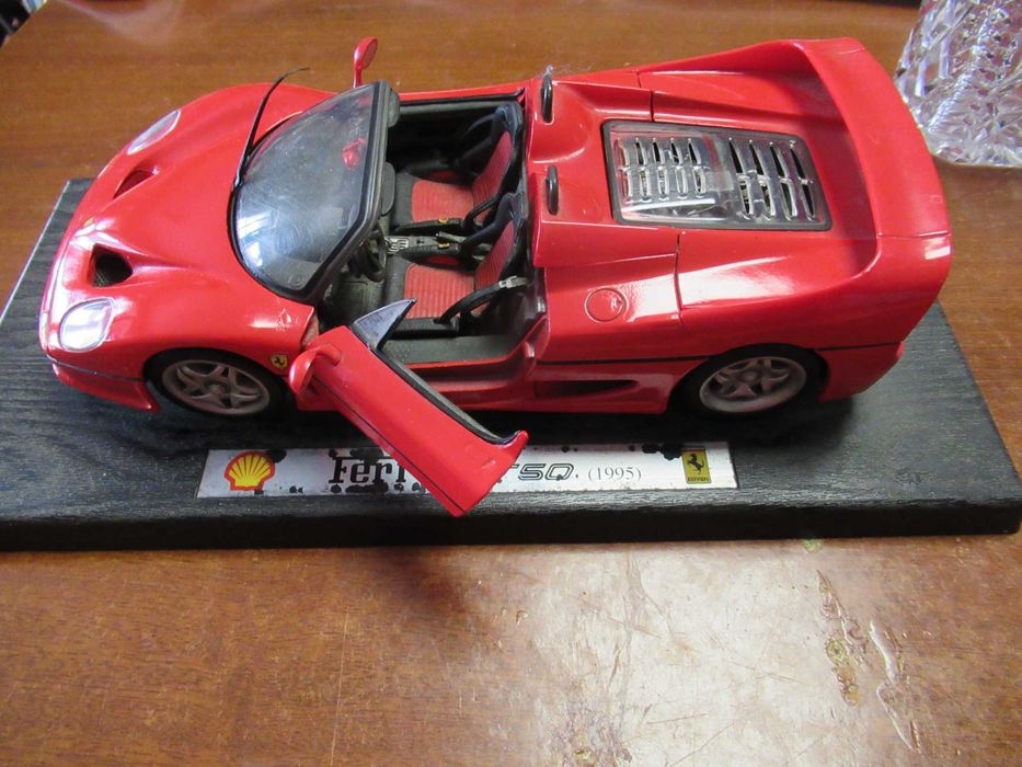 Réplica de Carro   "Ferrari"