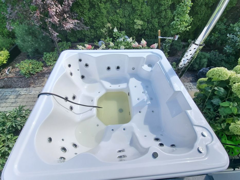 Jacuzzi ogrodowe wanna spa balia