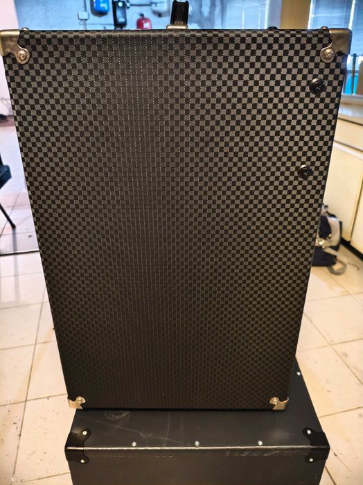 Ampeg RB-115 combo para baixo (1x15)