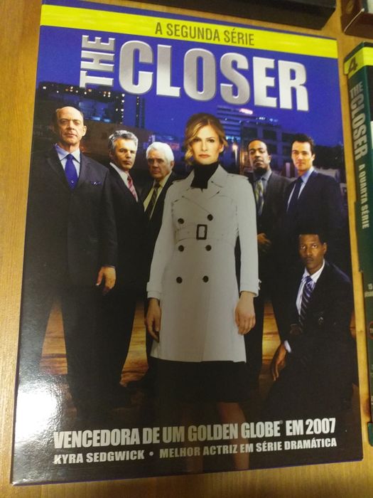 Police Drama Series The Closer Seasons 1, 2, 3, and 4, Price per Unit, CTT Shipping64552767173121123