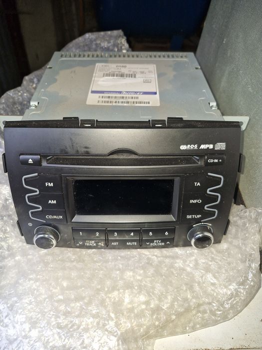 Продається автомагнітола KIA Sorenta 2nta