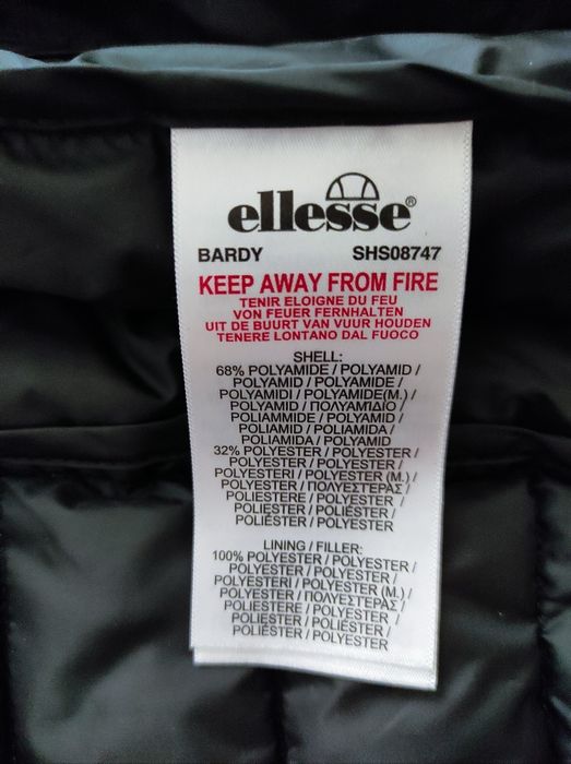 М Ellesse оригінальна чоловіча жилетка