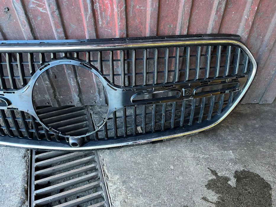 Mercedes GLC w254 / GRELHA PARA CHOQUES FRENTE - G151