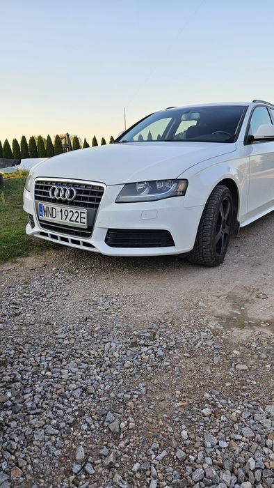 Audi A4 B8 2.0 tdi 143KM.