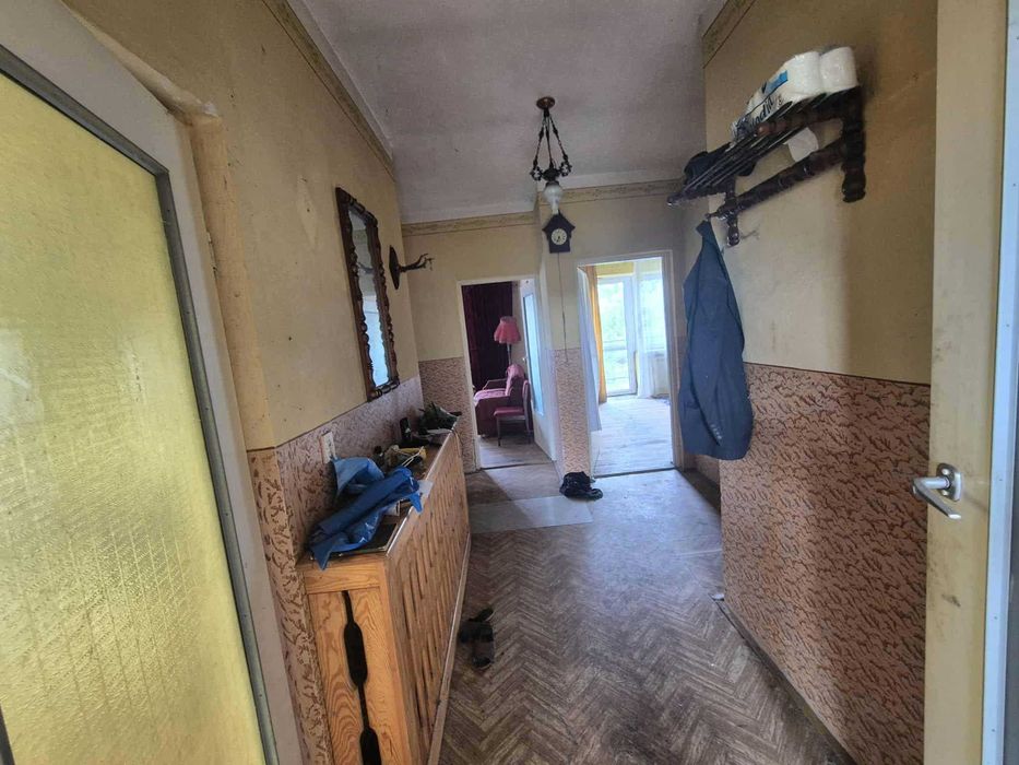 Siedlisko na sprzedaż – dom, dwa budynki gospodarcze i ponad 1,6 ha gruntów