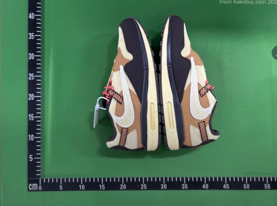 Travis scott air max 1