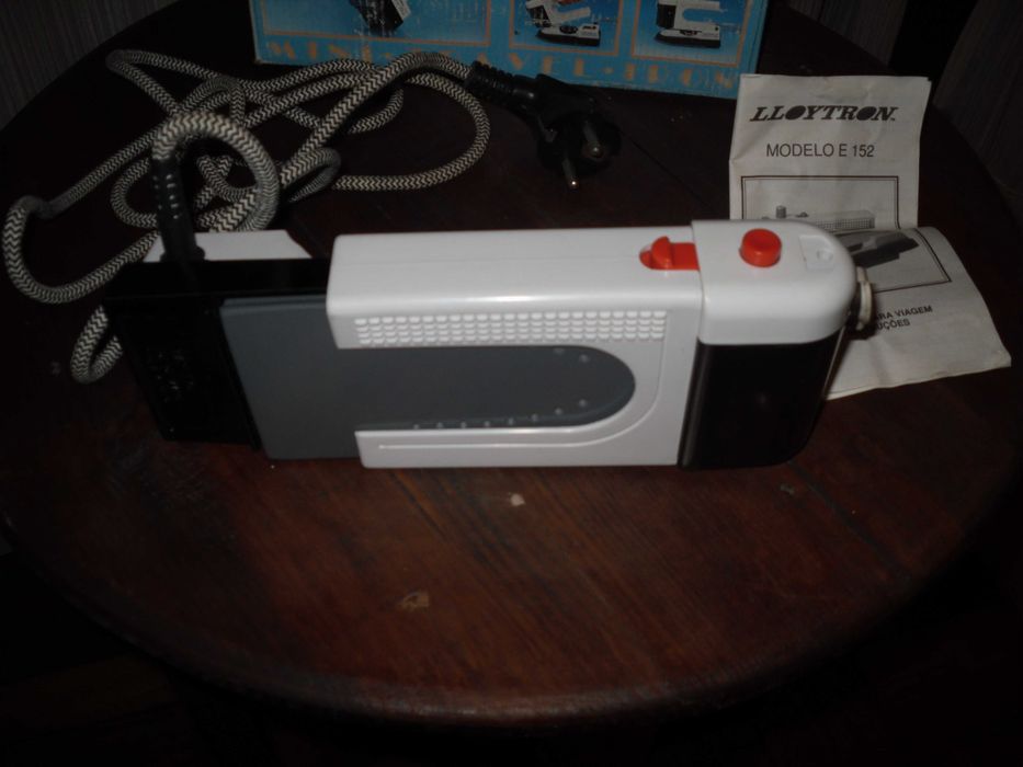 Ferro de viagem - como novo!