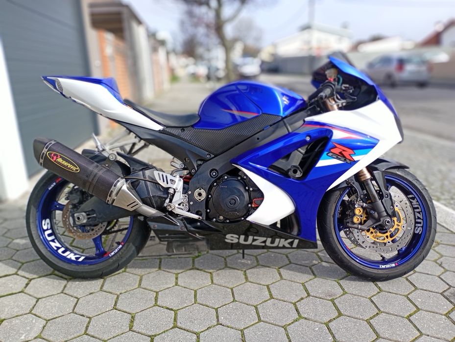 Suzuki GSXR 1000 k8 full extras/ 140€/mês entrega nacional e ilhas