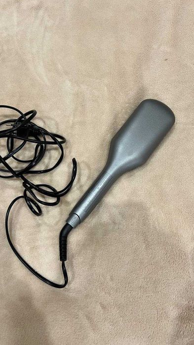 Щетка-выпрямитель REMINGTON CB7480 Keratin Protect