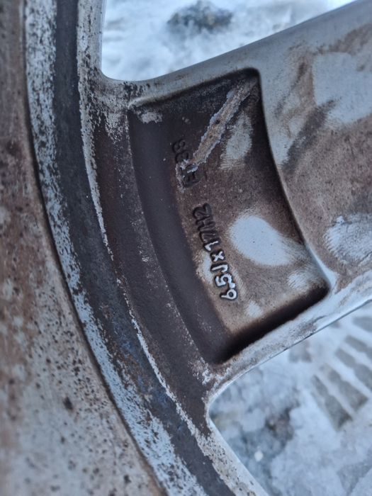 Koła zimowe Skoda Kodiaq 215/65/17 opony 2024r