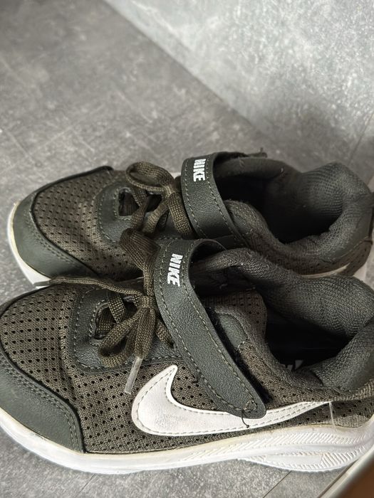 Кросівки кросовки nike 28