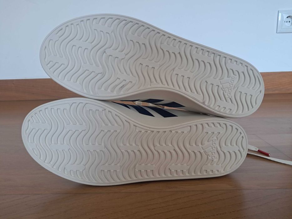 Sapatilhas Adidas VL Court 3.0 - Tam 40 2/3 - NOVAS