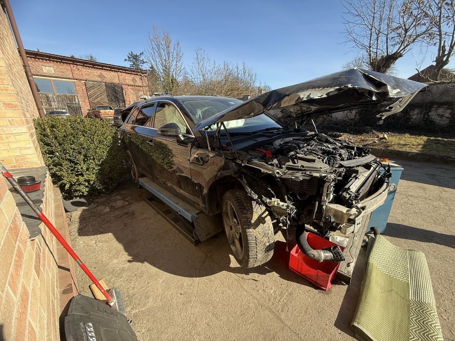 audi A4 b8 B9 4X4 3.0 TDI 18R LY9B CRTC quattro samochód na części