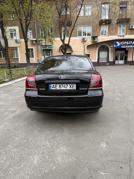 Toyota Avensis 1.8 газ/бензин